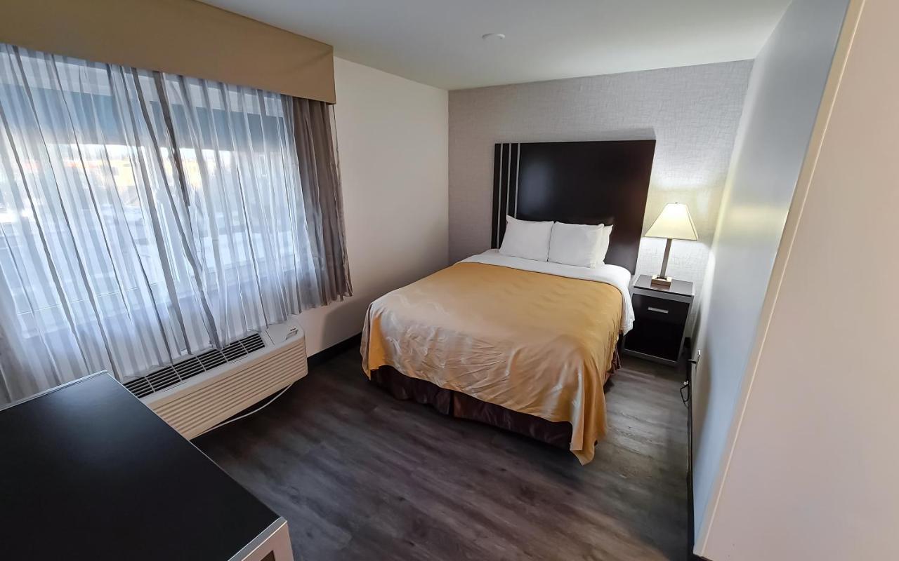 Quality Inn Burbank Airport Exteriör bild