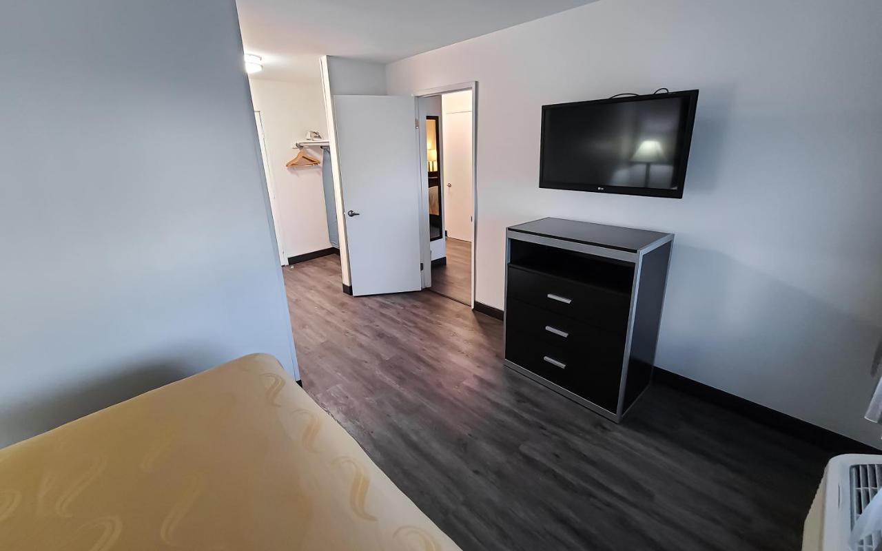 Quality Inn Burbank Airport Exteriör bild