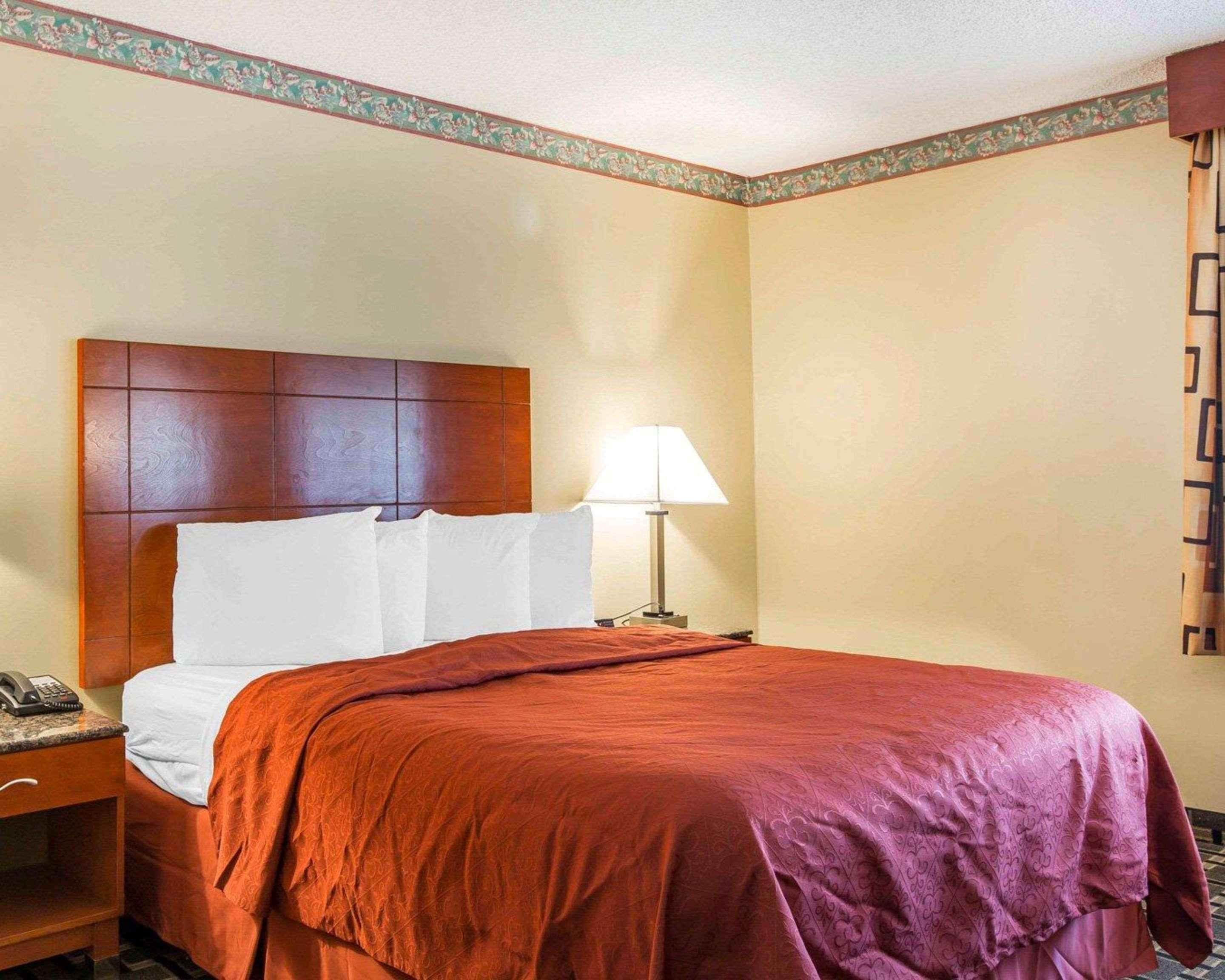 Quality Inn Burbank Airport Exteriör bild