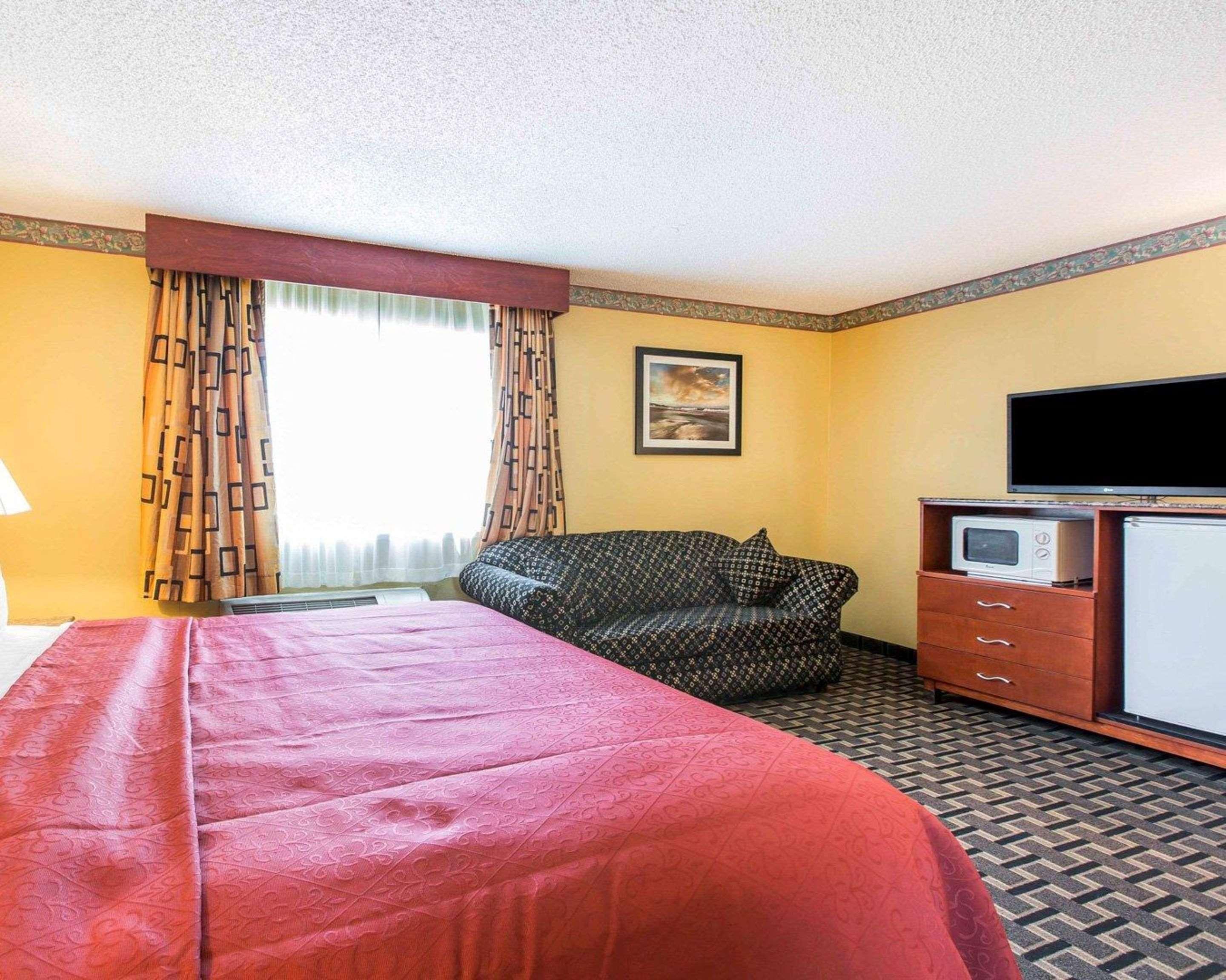 Quality Inn Burbank Airport Exteriör bild