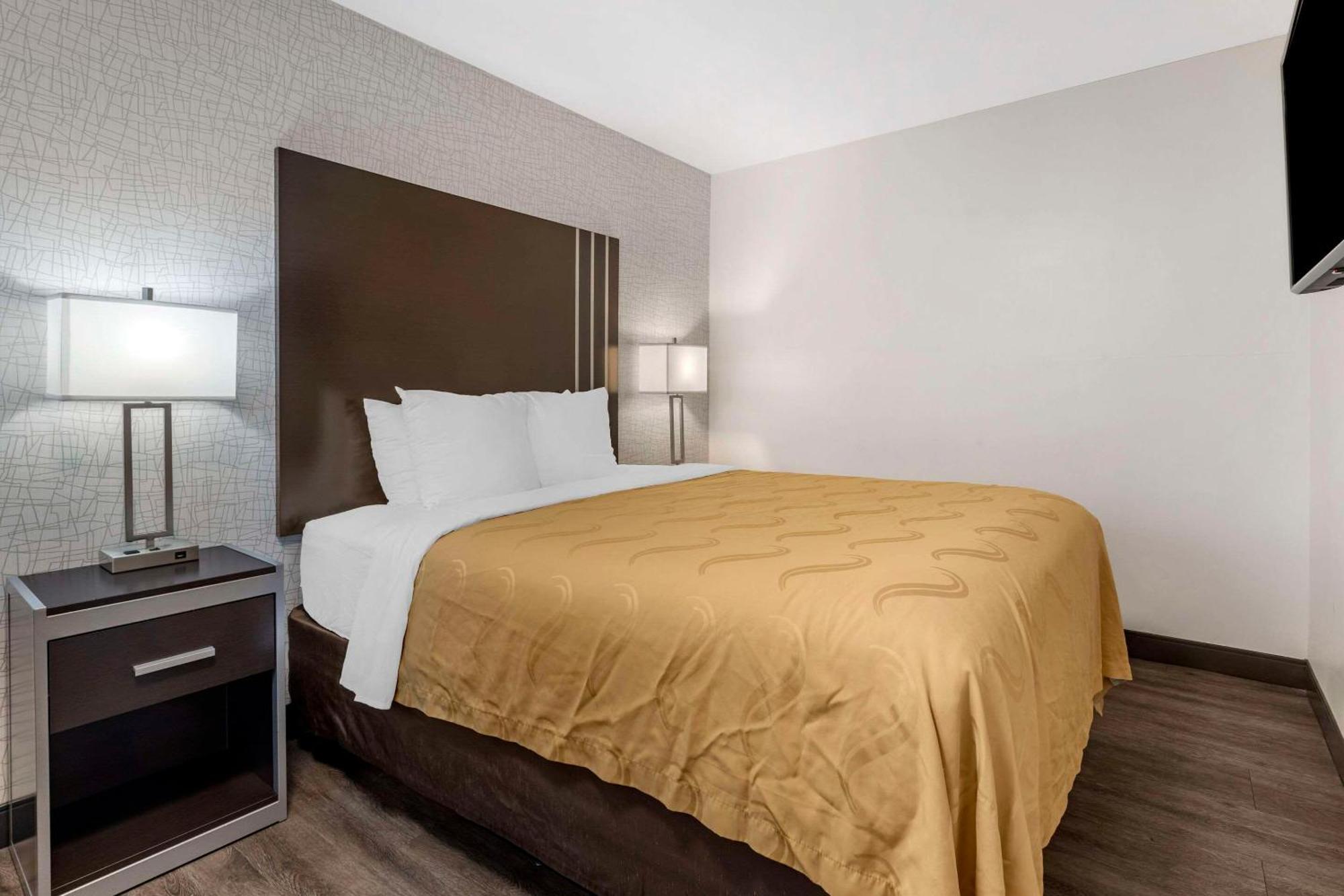 Quality Inn Burbank Airport Exteriör bild