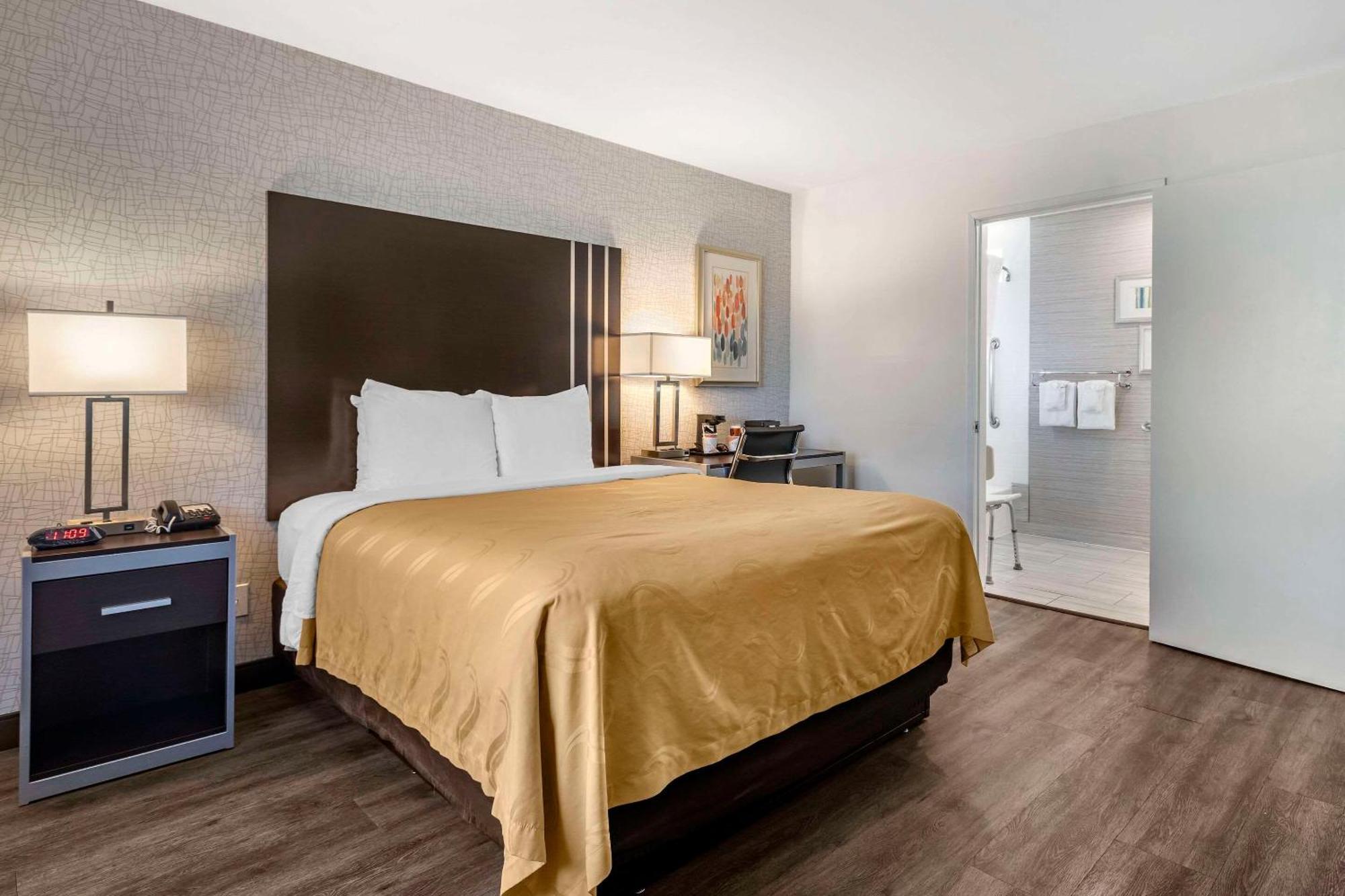 Quality Inn Burbank Airport Exteriör bild