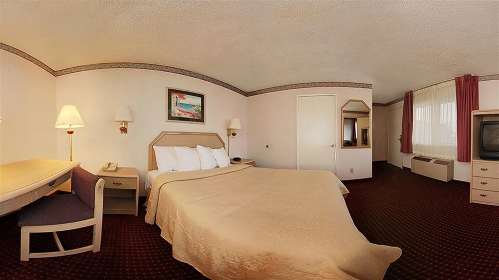 Quality Inn Burbank Airport Exteriör bild